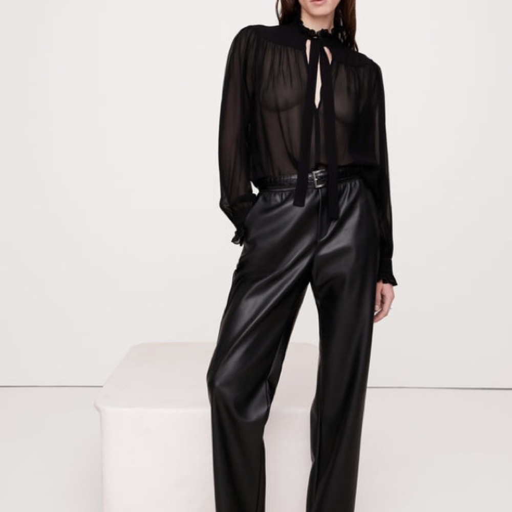 Banana Republic black blouse